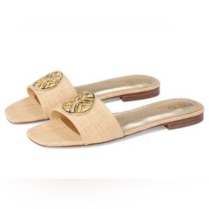 Lilly NWT Nessa Slide size 8.5